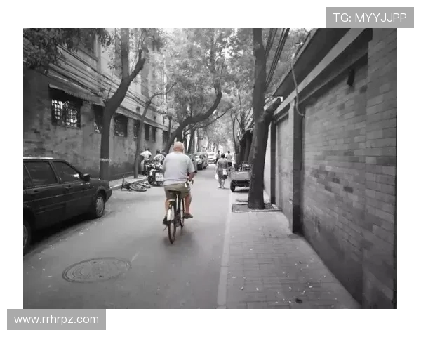 《正阳门下》：烟火人间里的京味儿生活，和那个让人又爱又恨的韩春生